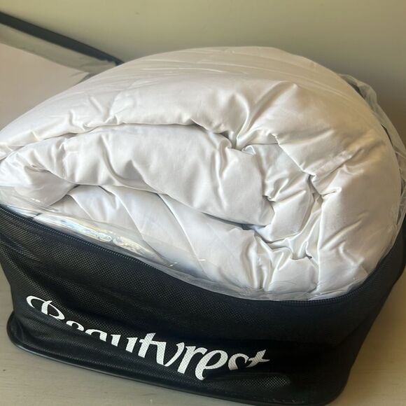 New Beautyrest Tencel & Cotton Breathable Down Blanket Jumbo Queen Light Warmth - Picture 8 of 9